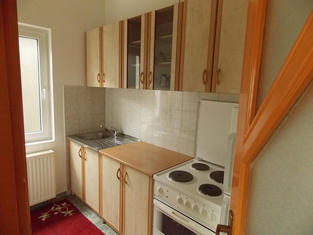 Sara Apartment